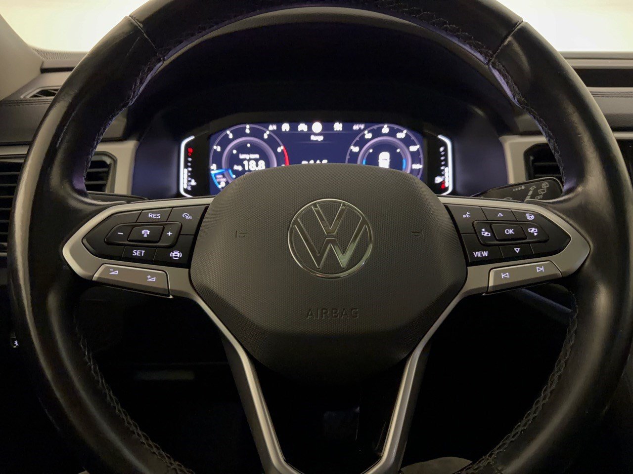 Used 2021 Volkswagen Atlas SEL Premium AWD/4WD image 10