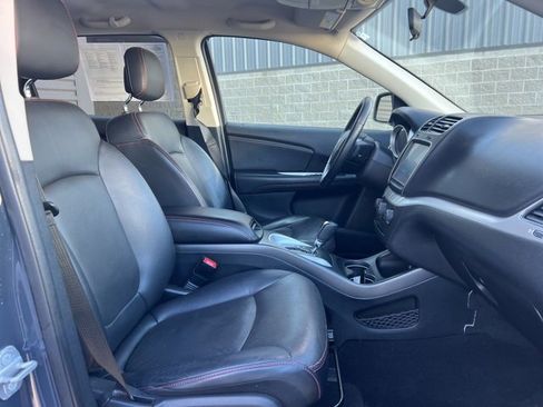 Used 2018 Dodge Journey GT image 10
