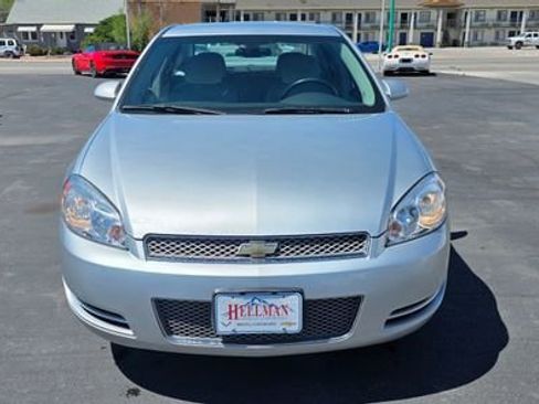 Used 2012 Chevrolet Impala LT FWD image 4