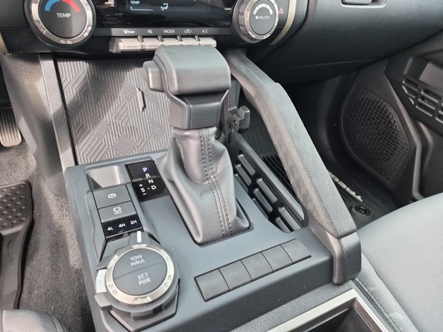 Used 2026 Toyota Tacoma SR5 AWD/4WD image 22