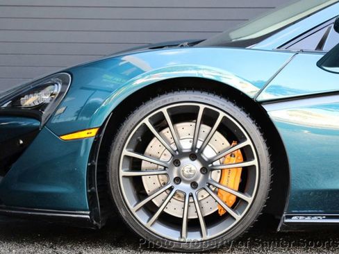 Used 2017 McLaren 570S Coupe image 12