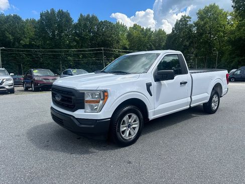 Used 2021 Ford F150 XL w/ Equipment Group 101A High RWD image 2