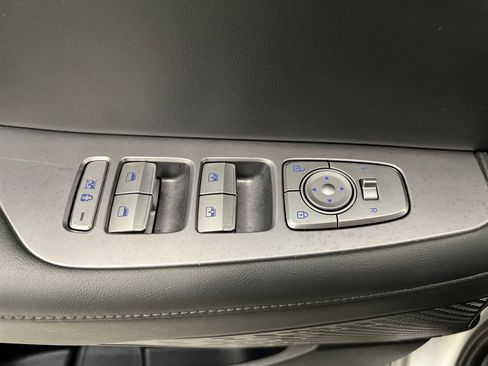Used 2024 Hyundai Palisade Limited AWD/4WD image 16