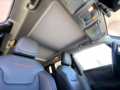 Used 2023 Jeep Renegade Trailhawk w/ Sun/Sound Group image 14