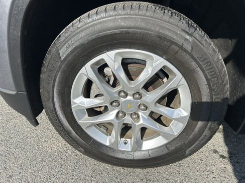 Used 2019 Chevrolet Traverse LT AWD/4WD image 7