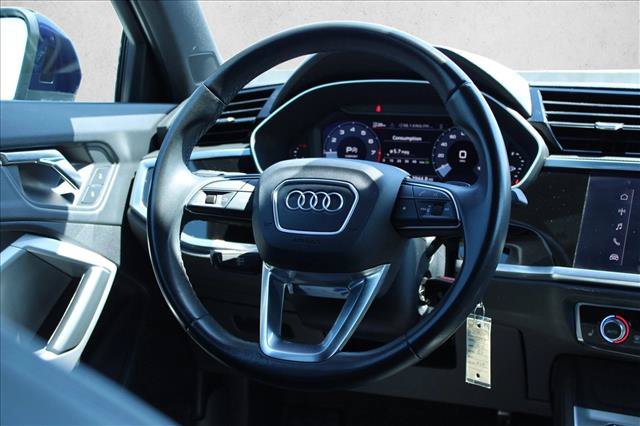 Used 2022 Audi Q3 2.0T Premium w/ Convenience Package AWD/4WD image 25