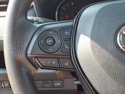 Used 2024 Toyota RAV4 XLE w/ Convenience Package FWD image 28