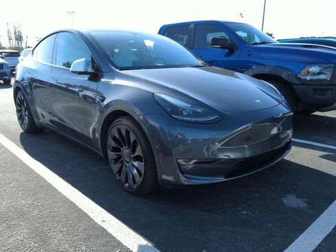 Used 2022 Tesla Model Y Performance image 1