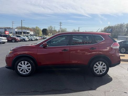 Used 2016 Nissan Rogue S image 4