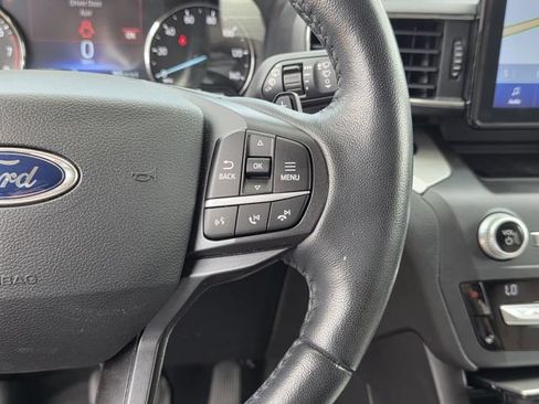 Used 2020 Ford Explorer XLT w/ Equipment Group 202A AWD/4WD image 26