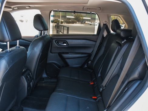 Used 2023 Nissan Rogue SV w/ SV Premium B Package AWD/4WD image 26