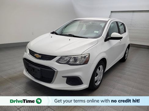 Used 2020 Chevrolet Sonic LT FWD image 1