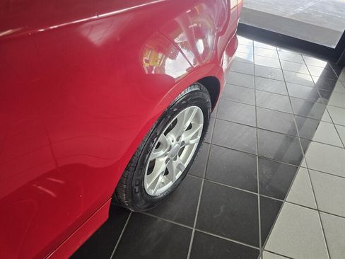 Used 2009 BMW 128i Convertible RWD image 36