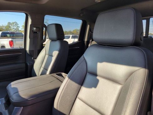 Used 2024 GMC Sierra 1500 SLT w/ SLT Premium Plus Package image 10