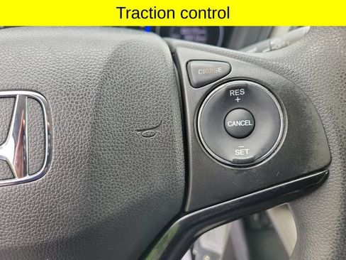 Used 2018 Honda HR-V LX image 13