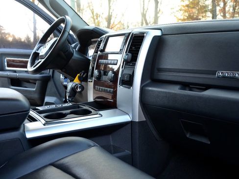 Used 2012 RAM 1500 Laramie image 19