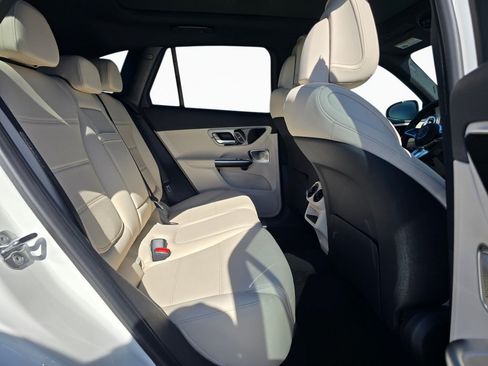 New 2026 Mercedes-Benz GLC 300 4MATIC image 22