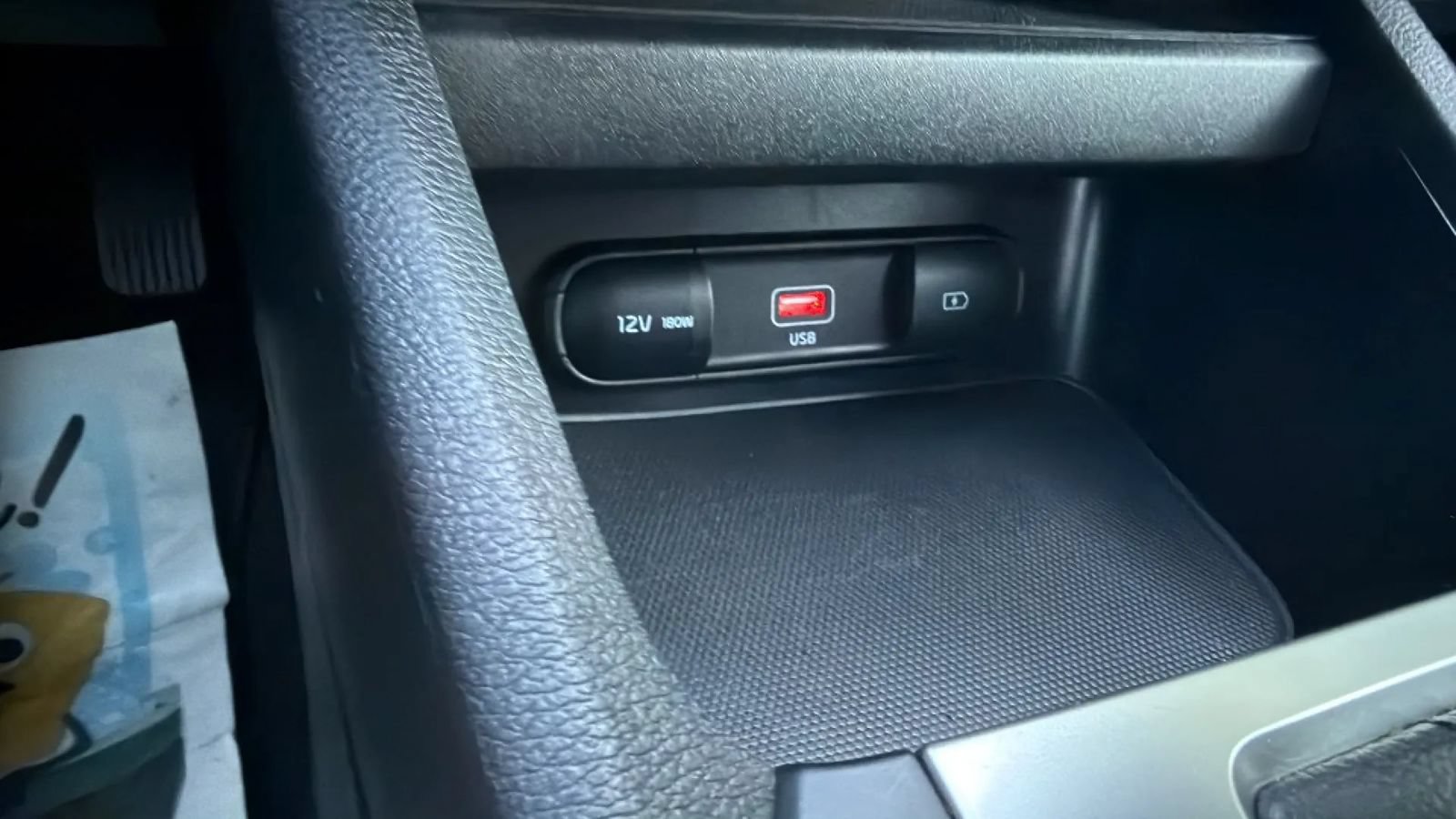 Used 2024 Kia Forte LXS w/ LXS Technology Package FWD image 36