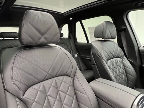 New 2026 BMW X5 xDrive50e w/ M Sport Package AWD/4WD image 7