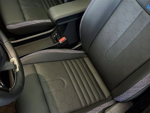 Certified 2025 MINI Cooper S image 19