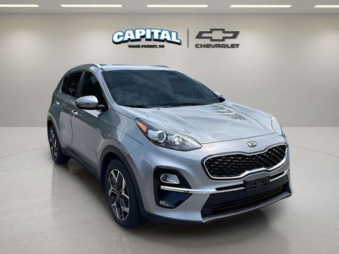 Used 2021 Kia Sportage EX image 10