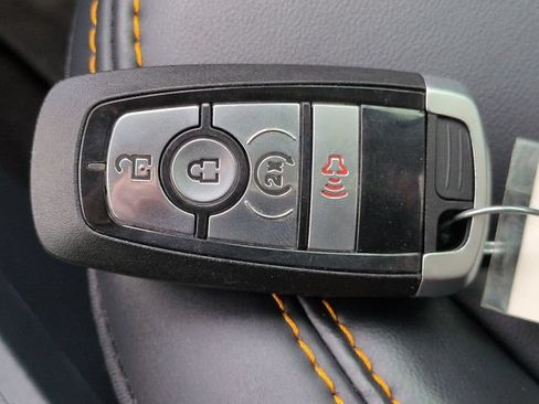 Certified 2024 Ford Maverick Tremor w/ Tremor Off-Road Package AWD/4WD image 30