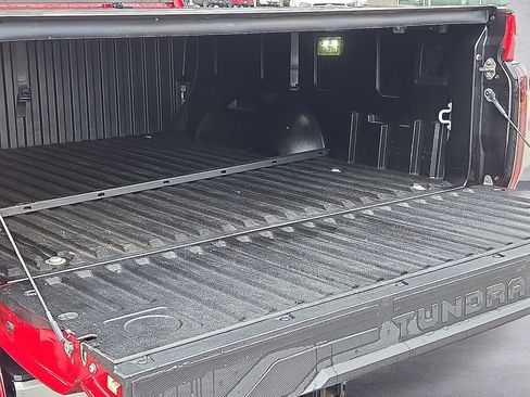 Used 2024 Toyota Tundra Capstone AWD/4WD image 9