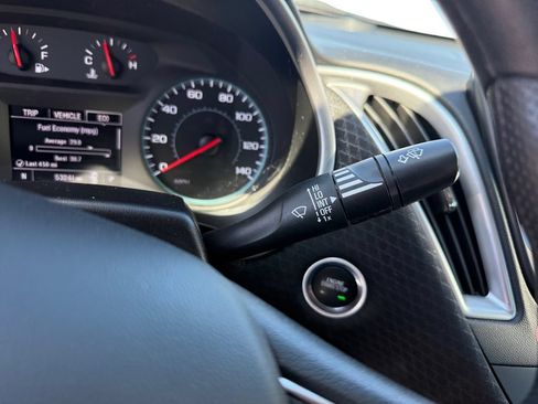 Used 2025 Chevrolet Malibu LT FWD image 21
