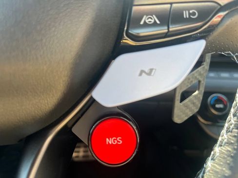 Used 2025 Hyundai Elantra N FWD image 17