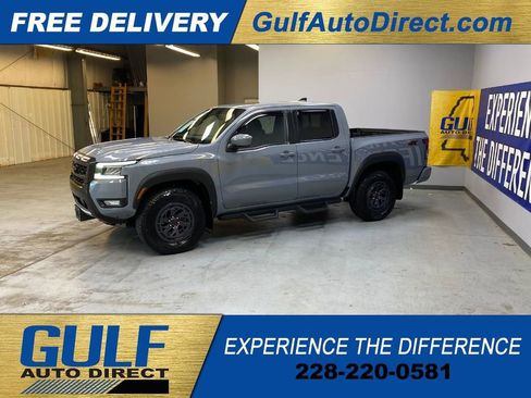 Used 2025 Nissan Frontier PRO-4X w/ Pro Convenience Package AWD/4WD image 5
