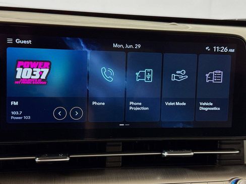 Used 2025 Hyundai Kona SEL FWD image 12
