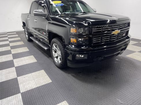 Used 2015 Chevrolet Silverado 1500 LTZ Z71 w/ Custom Sport Edition AWD/4WD image 6