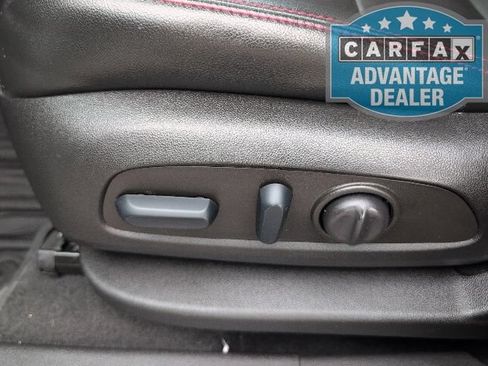 Used 2022 Chevrolet Equinox RS w/ RS Leather Package FWD image 15