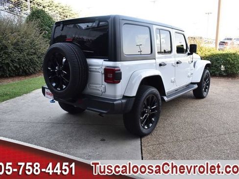 Used 2023 Jeep Wrangler Unlimited Sahara w/ Cold Weather Group AWD/4WD image 13