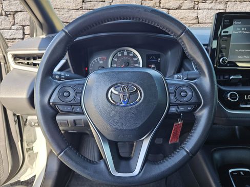 Used 2022 Toyota Corolla SE image 17