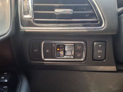 Used 2023 Lincoln Navigator Reserve AWD/4WD image 27