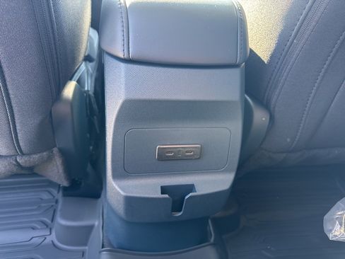 New 2025 Ford Maverick XL w/ Equipment Group 101A image 21