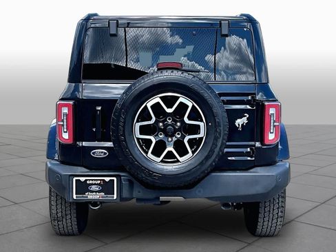 Used 2025 Ford Bronco Outer Banks AWD/4WD image 9