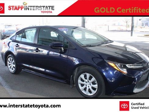 Certified 2021 Toyota Corolla LE image 1