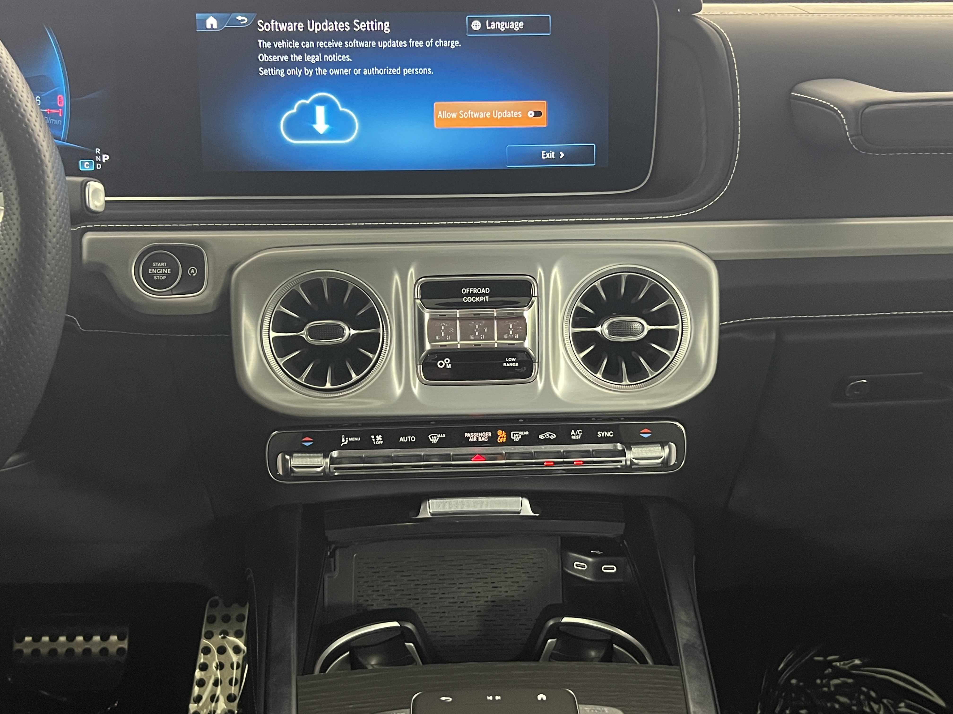 Certified 2025 Mercedes-Benz G 63 AMG 4MATIC image 18