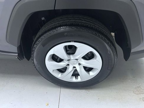Used 2024 Toyota RAV4 LE image 22
