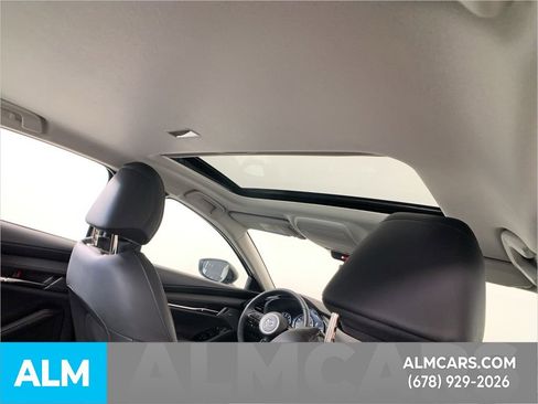 Used 2025 MAZDA MAZDA3 2.5 Turbo Sedan w/Premium Plus image 35