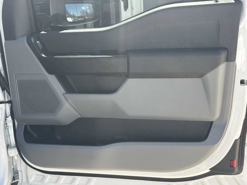 Used 2024 Ford F250 XL image 18