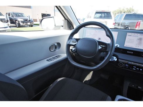 Used 2024 Hyundai Ioniq 5 SEL RWD image 12