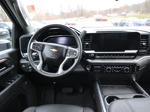 Certified 2024 Chevrolet Silverado 3500 LTZ w/ LTZ Premium Package image 20