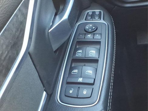 Used 2024 RAM 2500 Big Horn w/ Bed Utility Group image 25