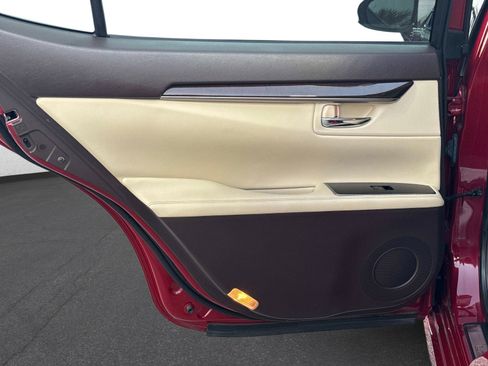 Used 2018 Lexus ES 350 image 11