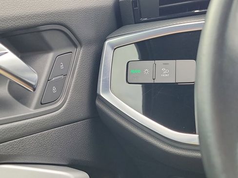 Certified 2021 Audi Q3 2.0T Premium Plus w/ Premium Plus Package image 20