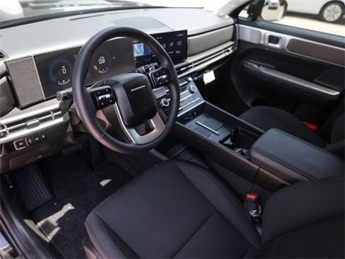 Certified 2025 Hyundai Santa Fe SE w/ Tow & Go Package image 12