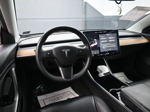 Used 2020 Tesla Model 3 Standard Range Plus RWD image 28